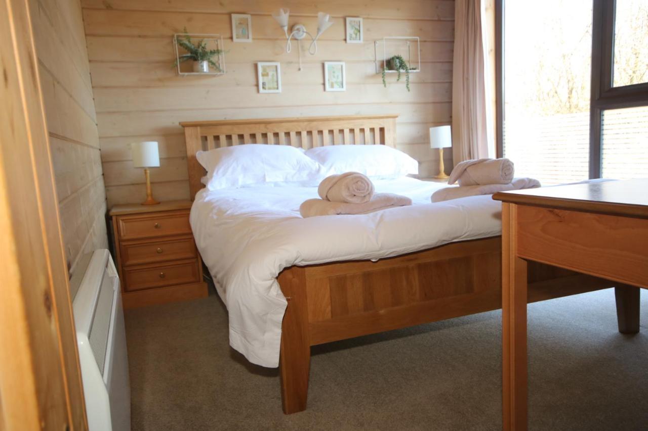 Hartland Hideaway Lodge Woolfardisworthy  Exteriér fotografie