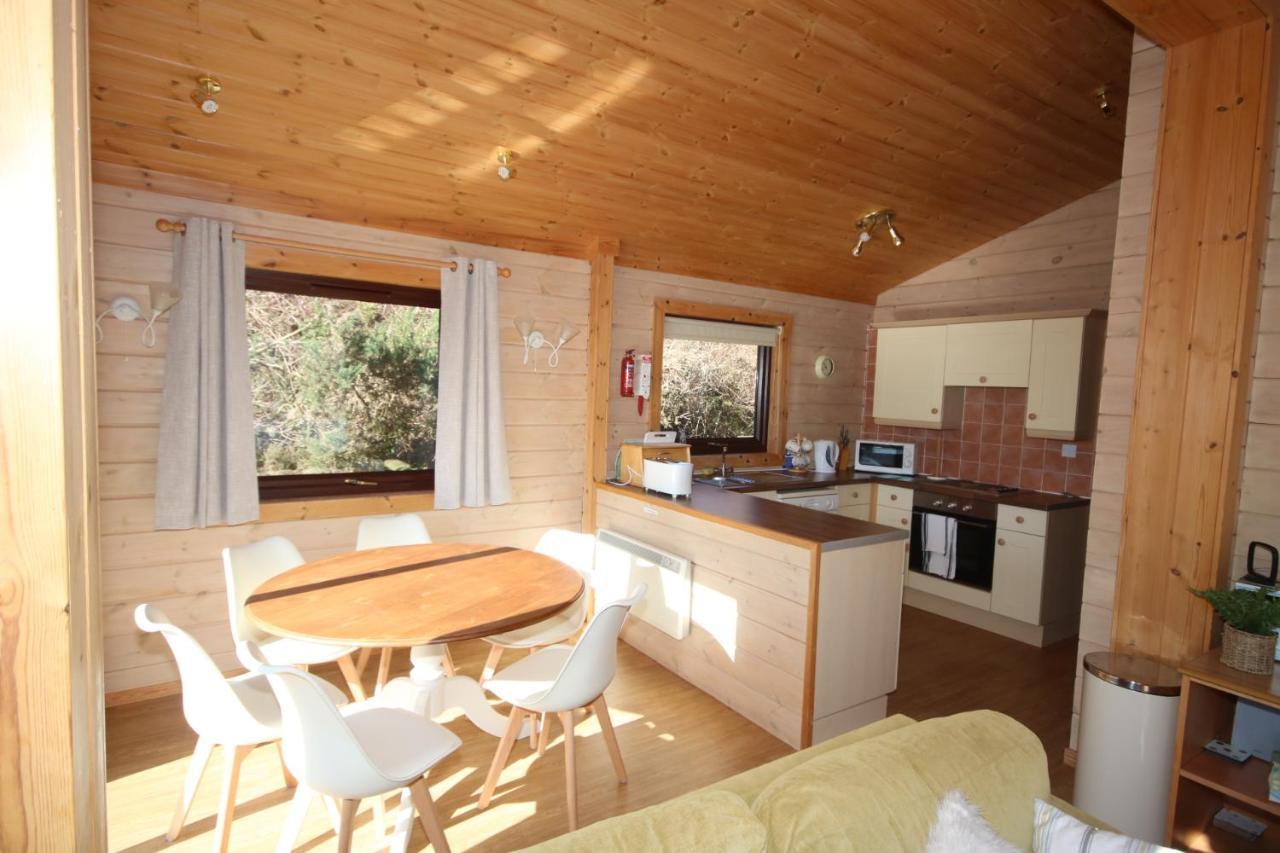 Hartland Hideaway Lodge Woolfardisworthy  Exteriér fotografie